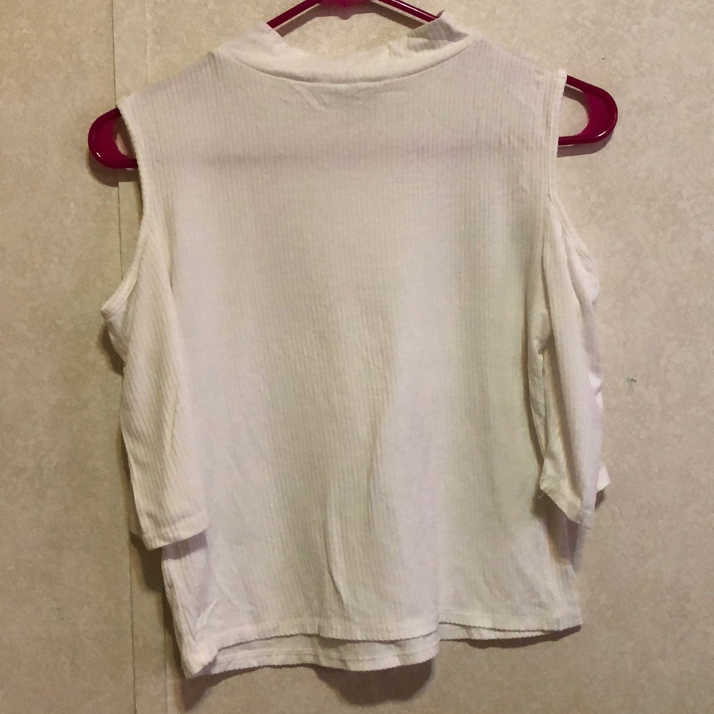 hi neck cold shoulder rubbed top